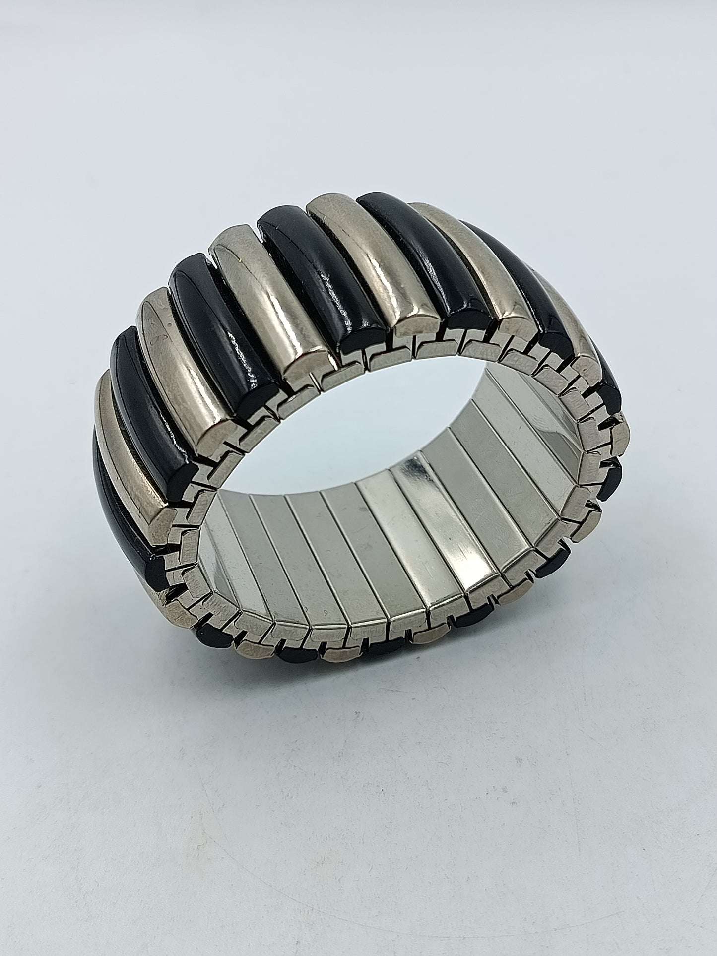 Modernes Stretch Armband silber schwarz elastisch Statement