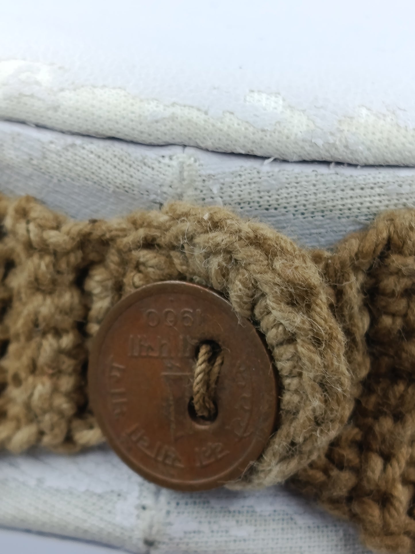 Vintage Statement Kette mehrreihig grau Glasperlen Ethno Boho mit Münzverschluss