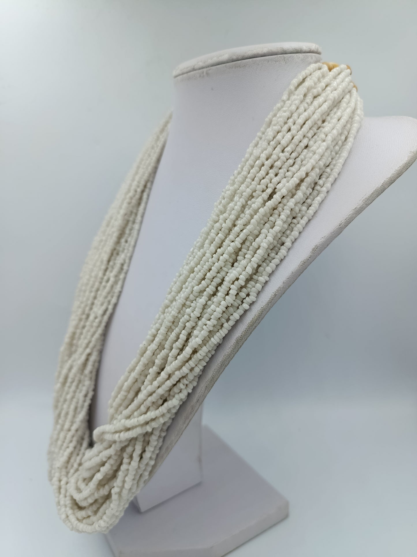 Statement Kette mehrreihig weiß Glasperlen Ethno Boho Collier