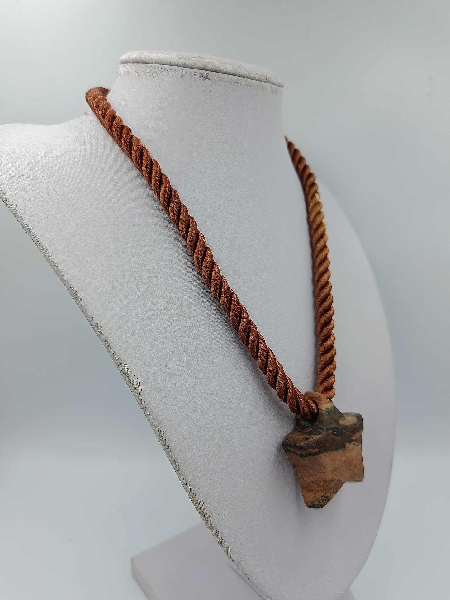 Vintage Halskette Kordel braun mit Stein Anhänger Stern Boho Ethno Statement