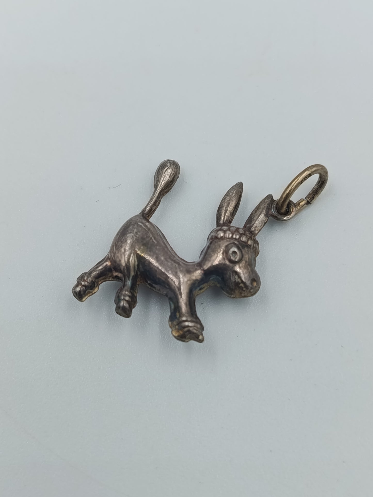Vintage Esel Anhänger aus Metall detailreich gestaltet kleines Tiermotiv