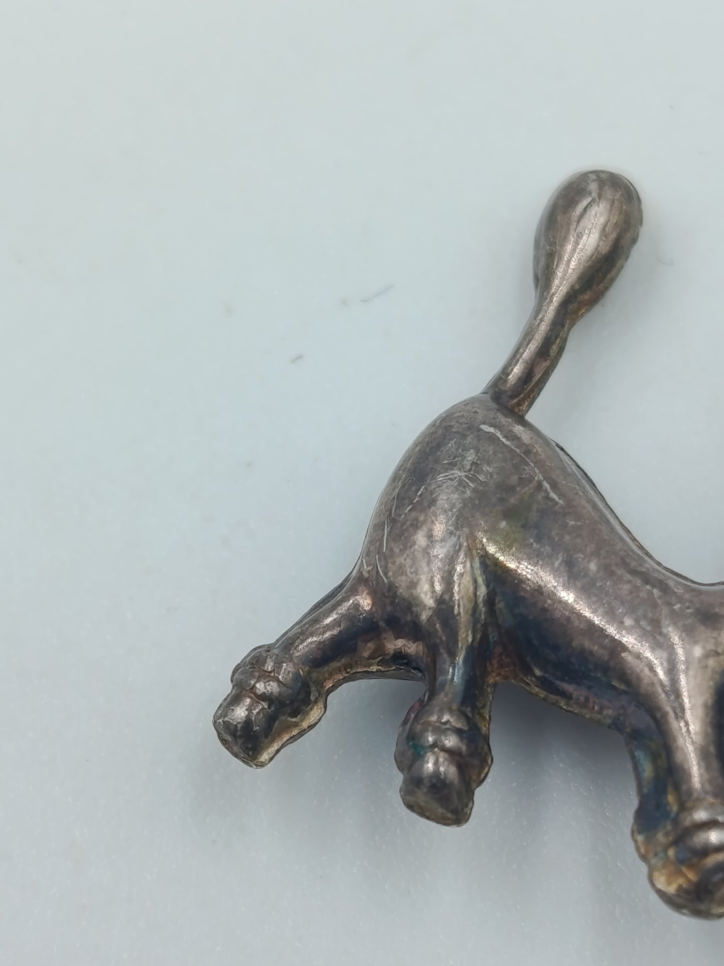 Vintage Esel Anhänger aus Metall detailreich gestaltet kleines Tiermotiv