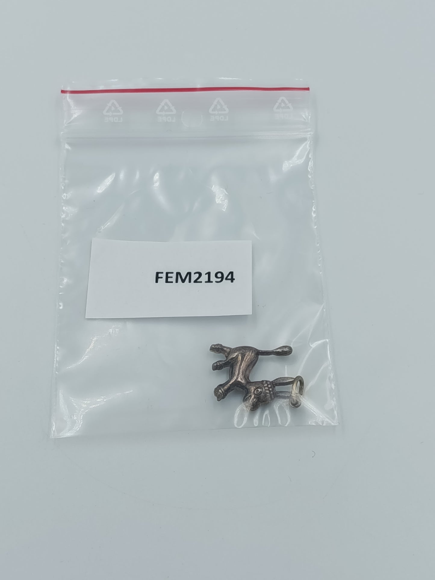 Vintage Esel Anhänger aus Metall detailreich gestaltet kleines Tiermotiv