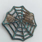 Vintage Brosche Spinnennetz mit Spinne Patina Metall Schmuck