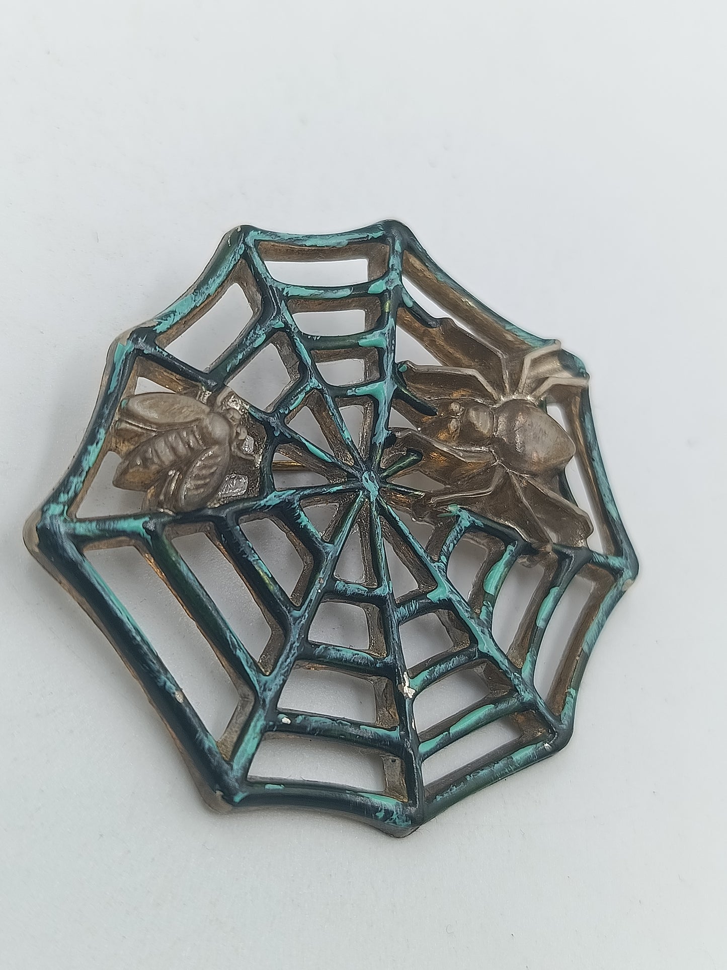 Vintage Brosche Spinnennetz mit Spinne Patina Metall Schmuck