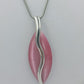 Elegante Halskette mit rosa Anhänger Schlangenkette modernes Design