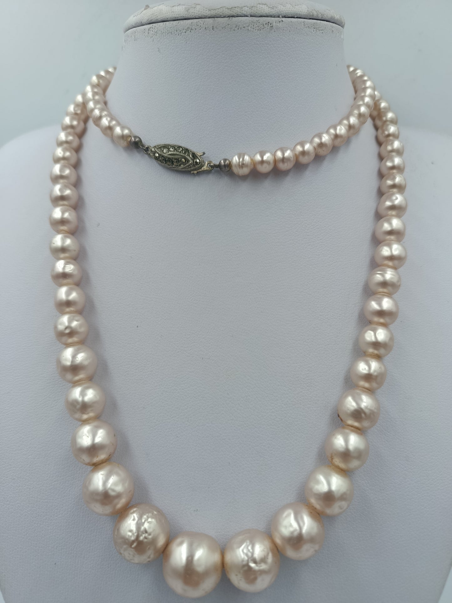 Edle Perlenkette mit 835 Silberverschluss 74 cm Vintage Collier