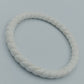 Vintage Armreif in Weiß – gedrehte Optik / Retro Bangle