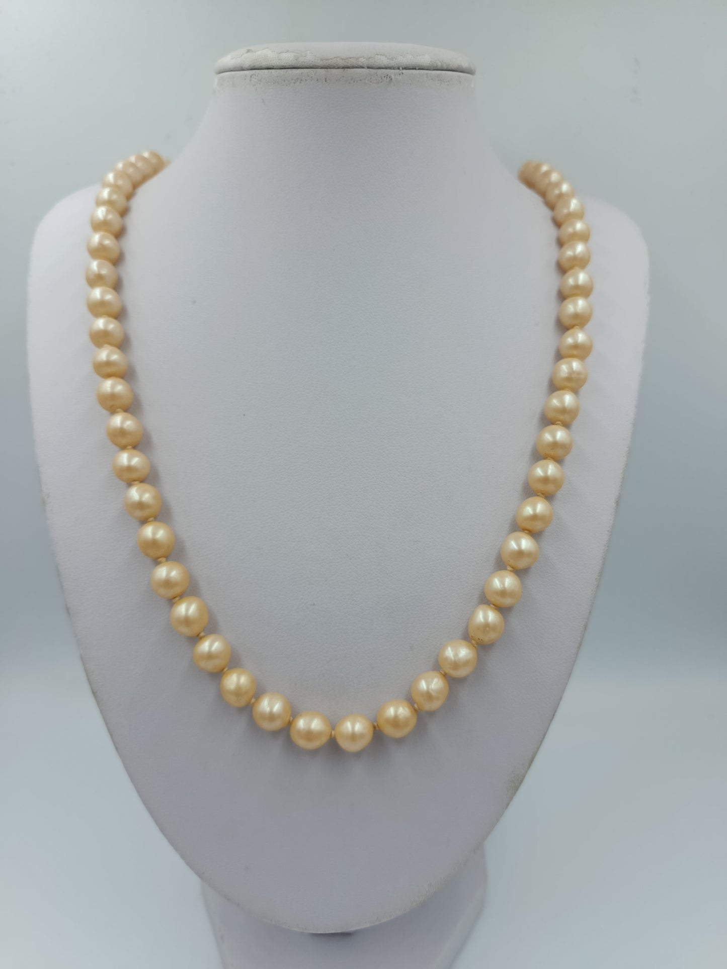 Vintage Perlenkette Apricot mit Zier Schließe  Klassisch  Elegant