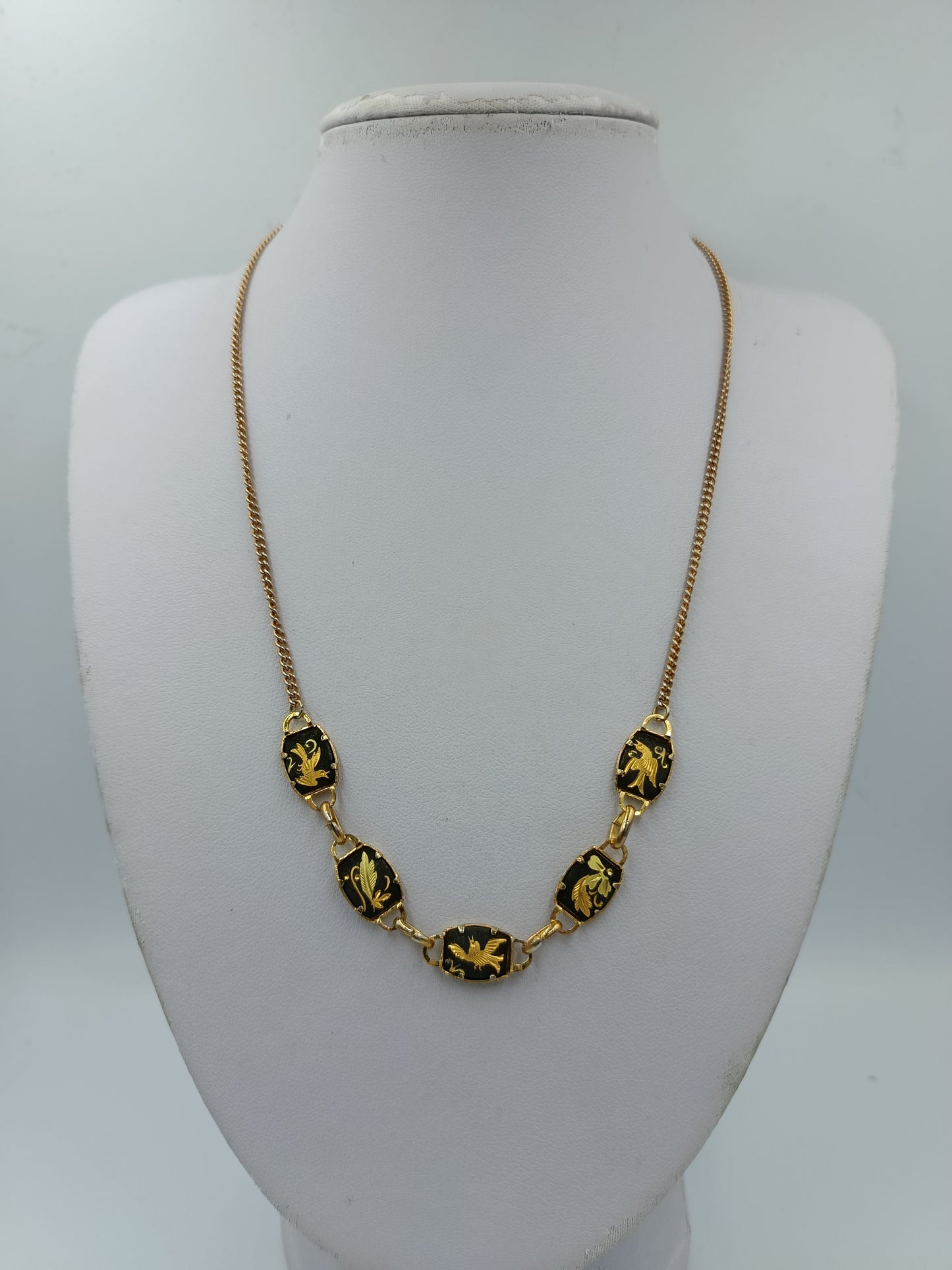 Vintage Collier mit schwarzem Emaille und goldfarbenen Vogelmotiven