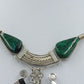 Vintage Statement Kette mit großem grünen Stein  Ethno Anhänger