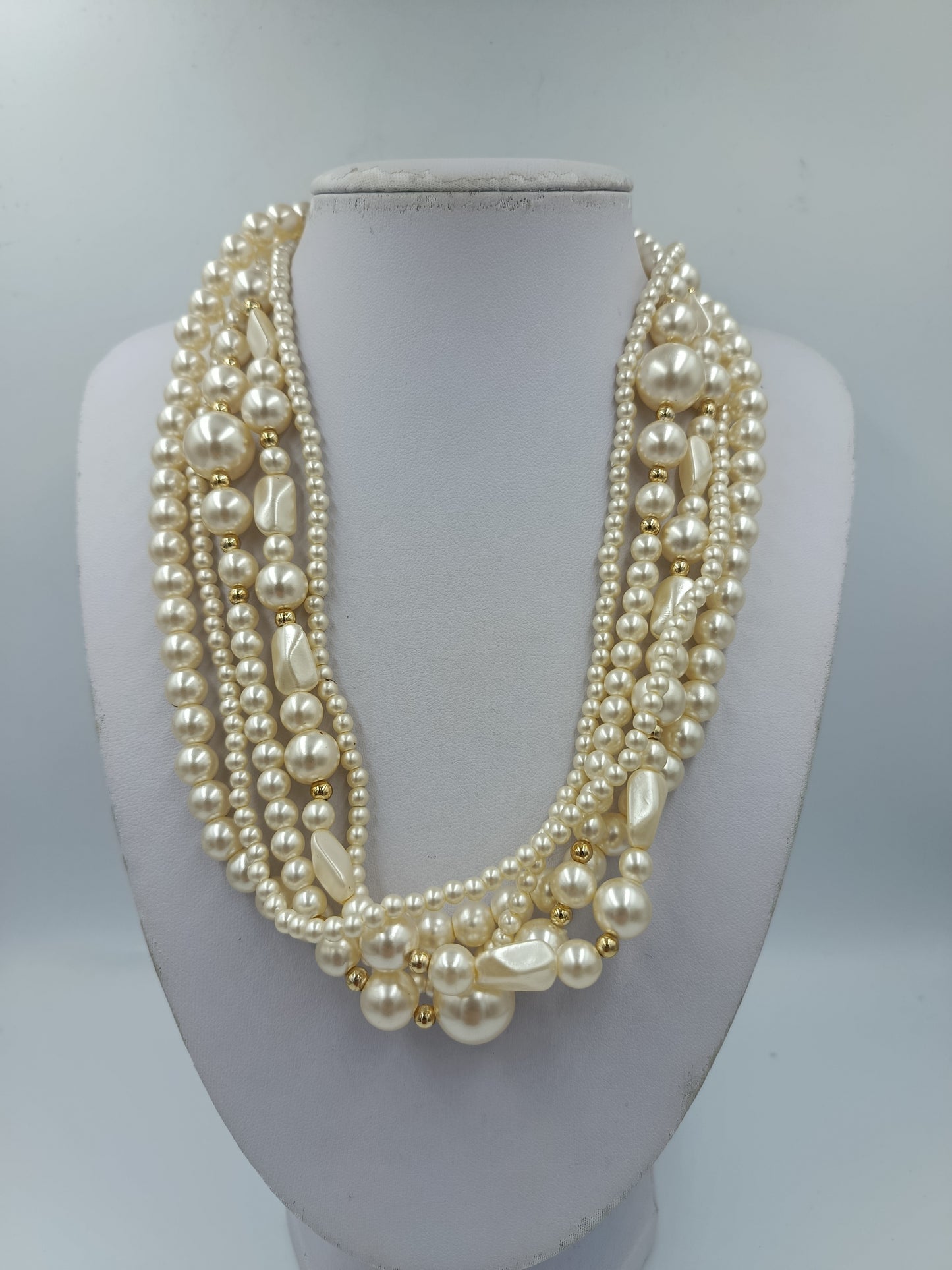 Wunderschöne Statement Perlenkette Mehrreihig Creme Vintage Collier