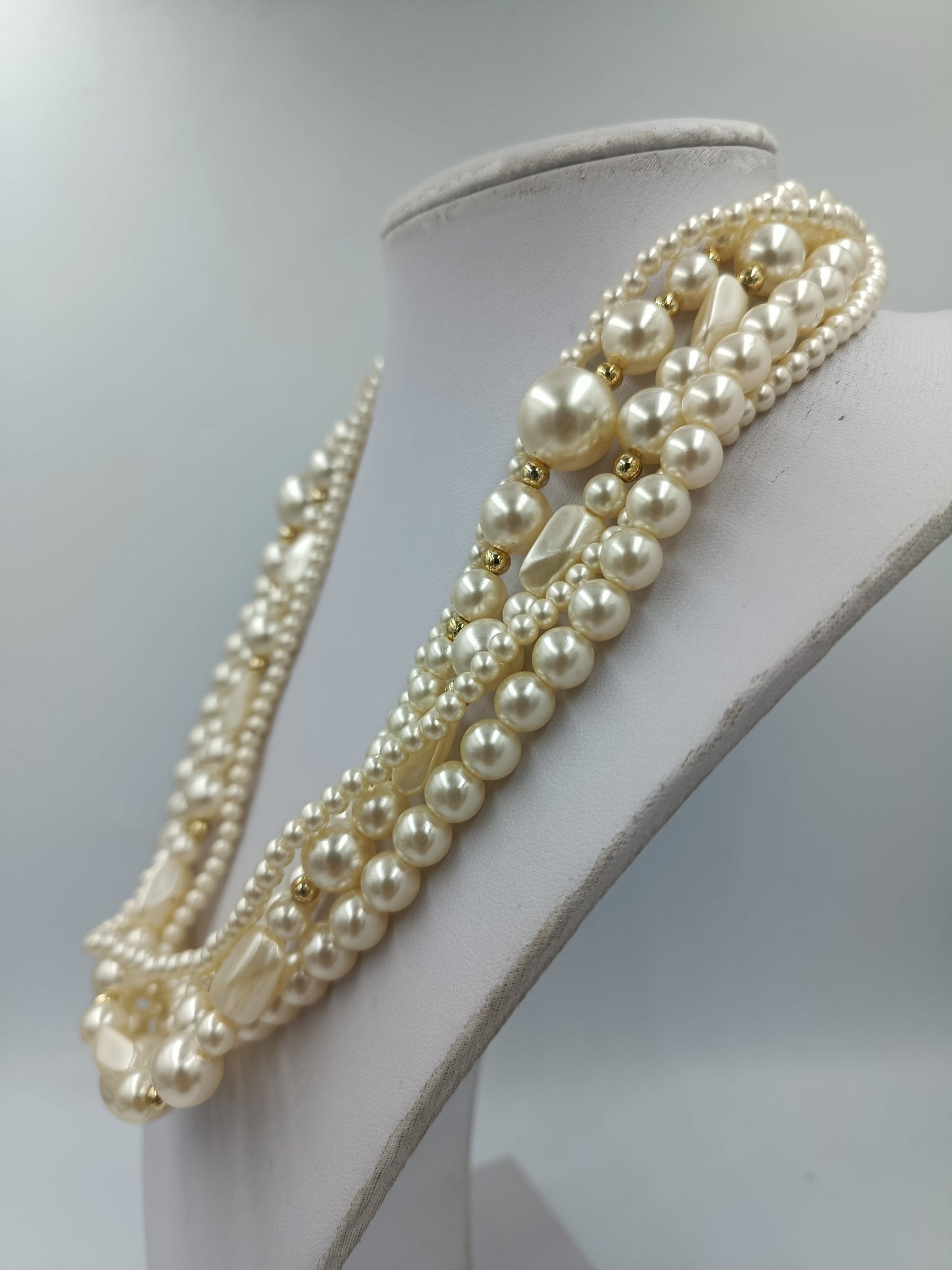 Wunderschöne Statement Perlenkette Mehrreihig Creme Vintage Collier