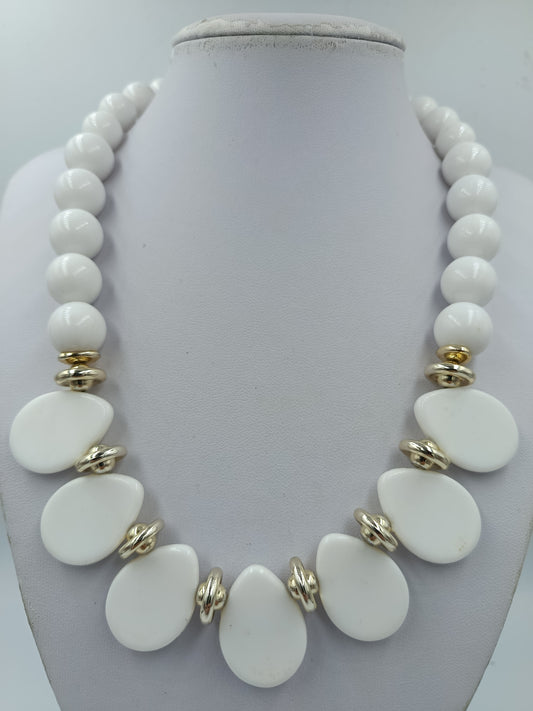 Statement Kette Weiß Gold  große Perlen  Tropfen Design