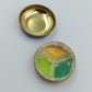Charmante Vintage Pillendose mit Blumenmotiv rund