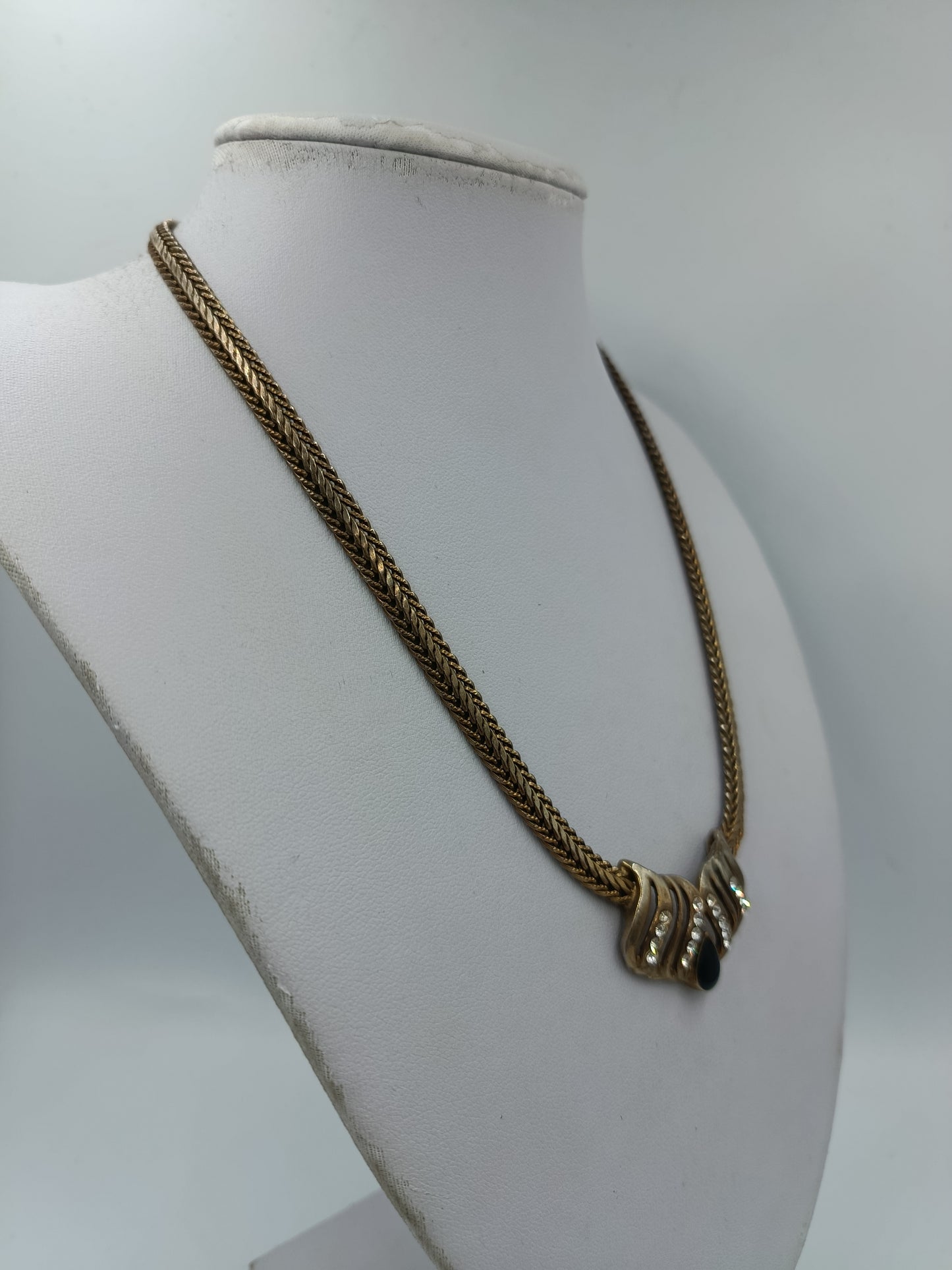Vintage Collier geflochtene Kette mit Strass Anhänger goldfarben