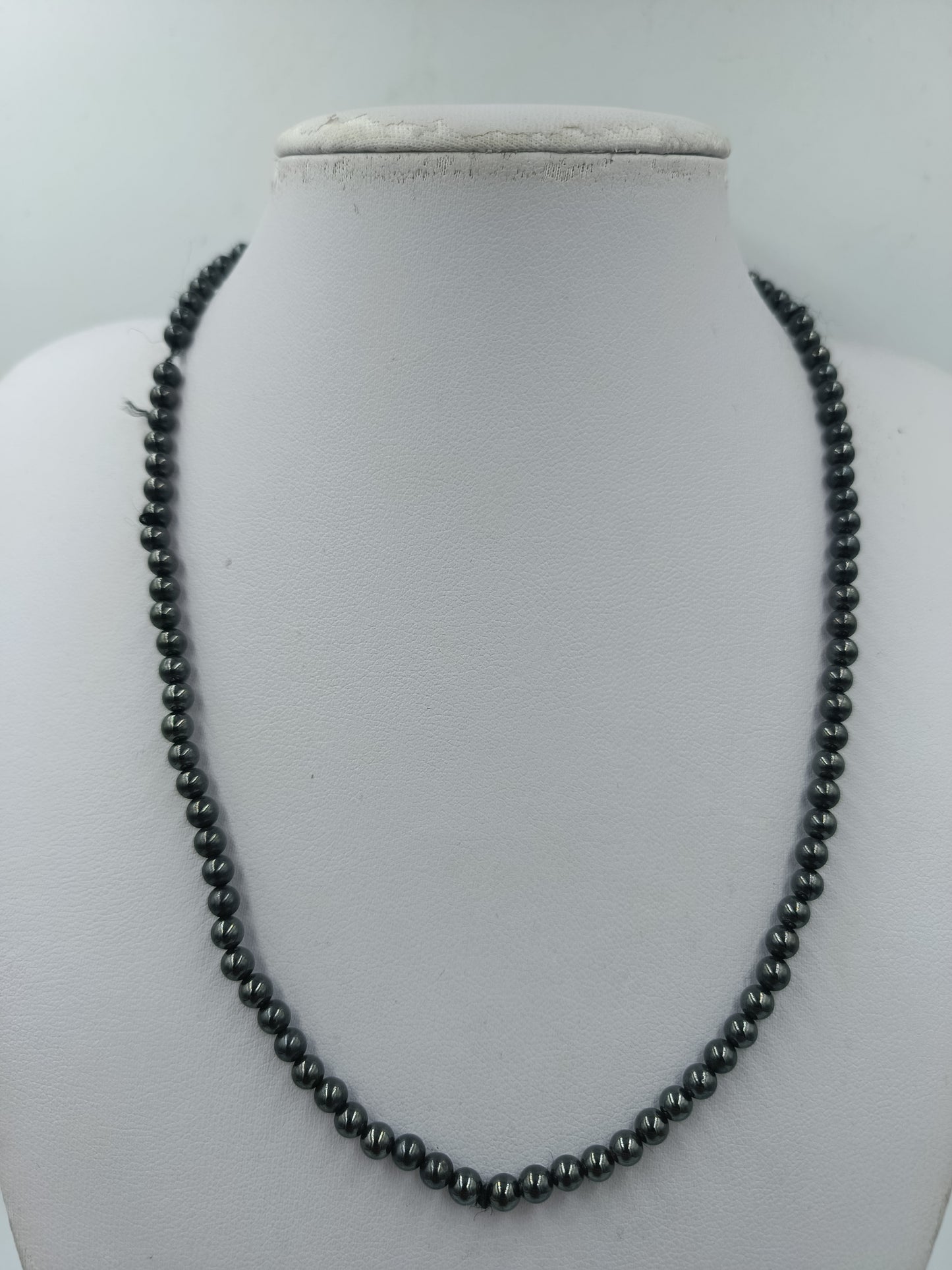 Vintage Perlenkette dunkelgrau Hämatit Look 44 cm