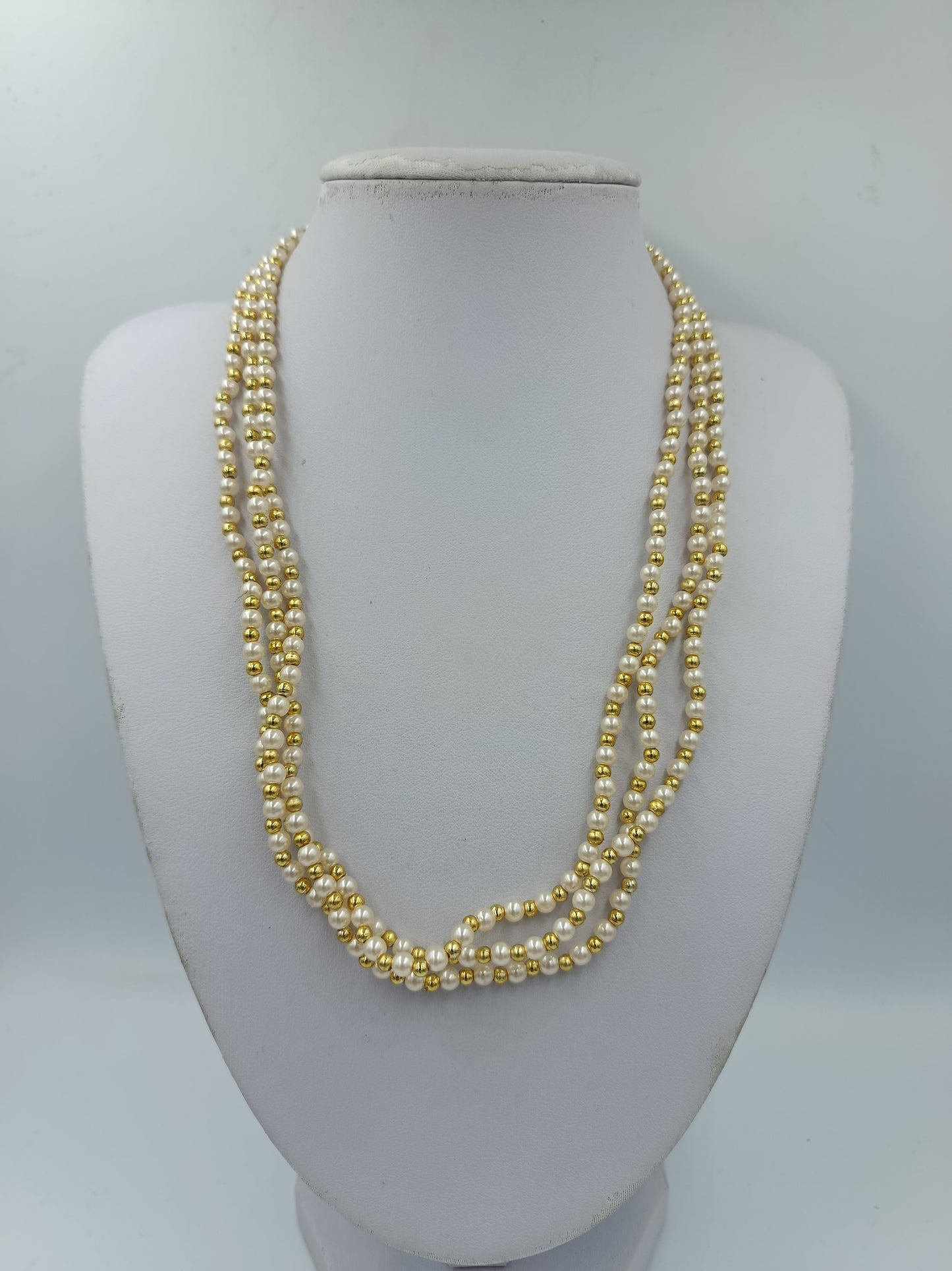 Mehrreihige Perlenkette Weiß Goldfarben Klassisch Elegant