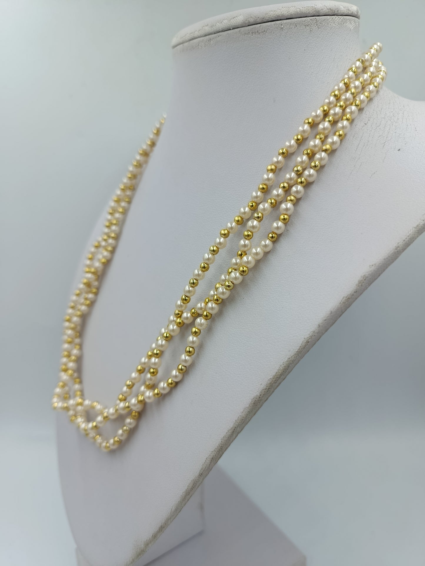 Mehrreihige Perlenkette Weiß Goldfarben Klassisch Elegant