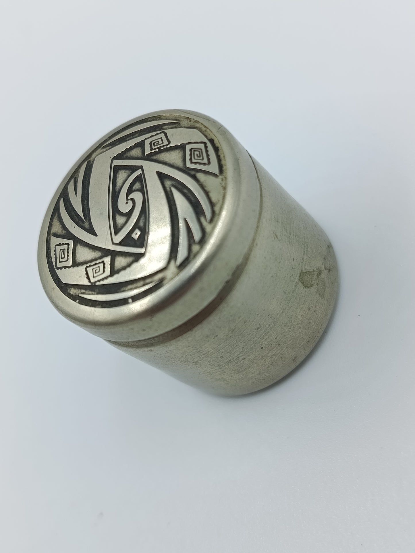 Kleine Metall Dose Etui Rund Ornamente Vintage Schmuckdose