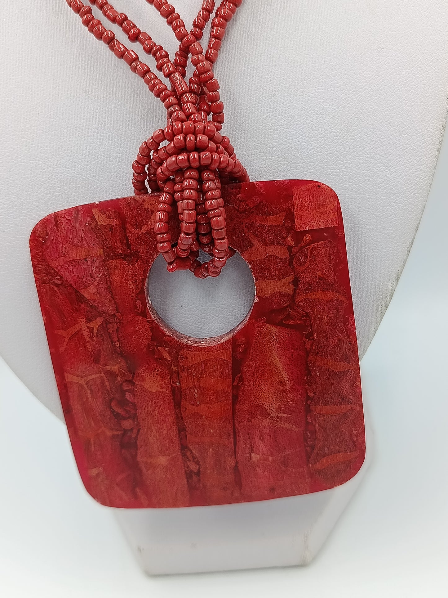 Statement Kette Rot mit großem Anhänger Boho Ethno Perlenkette