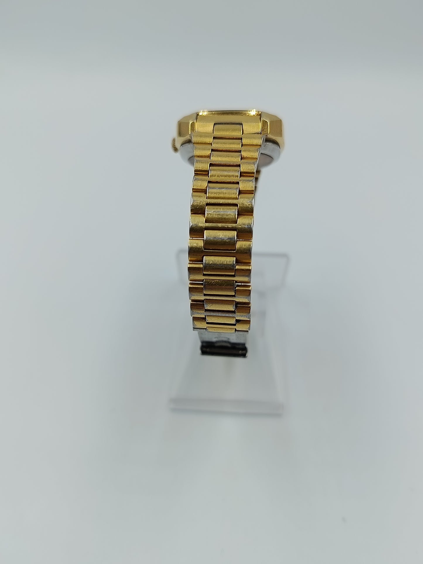 Damen Uhr Goldfarben Vintage mit Datumsanzeige