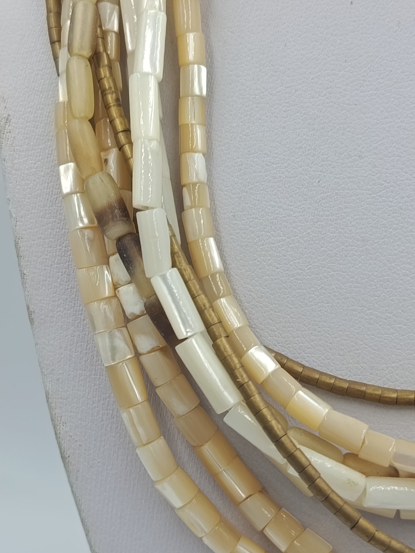 Vintage Multi Strang Kette Perlmutt Naturtöne Statement Collier