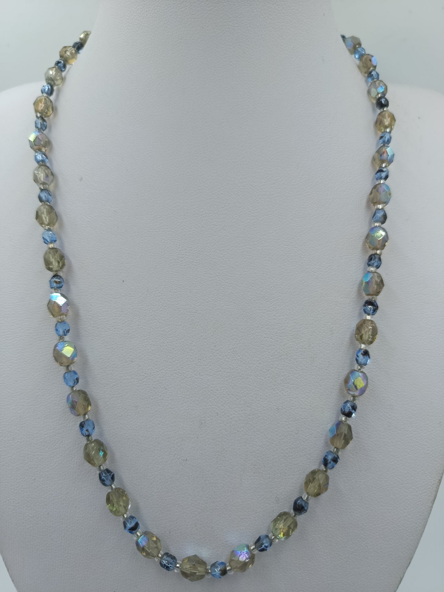 Vintage Glasperlenkette blau gold schimmernd facettiert elegant Halskette