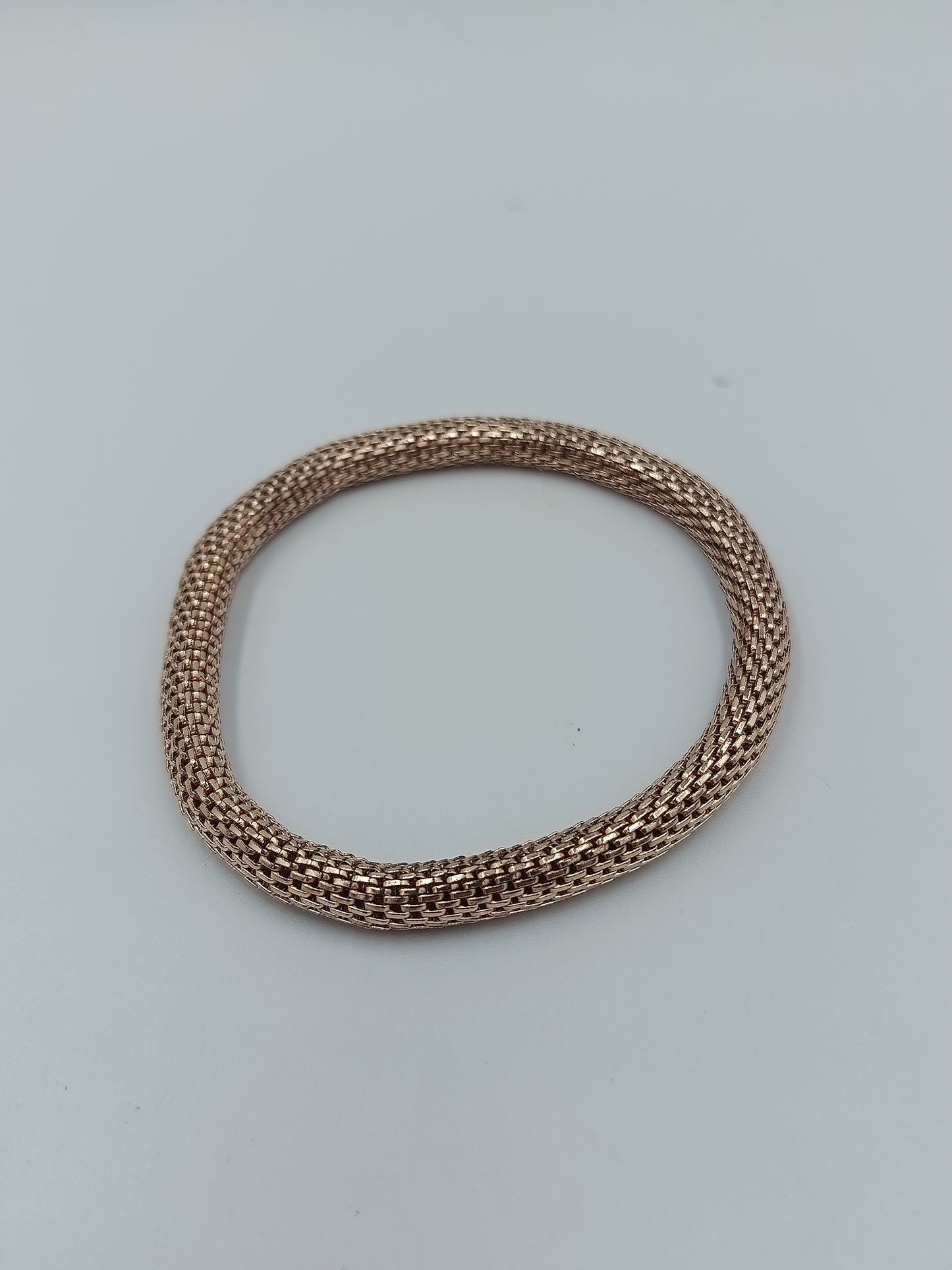 Elastisches Armband roségoldfarben geflochten  flexibel  modern