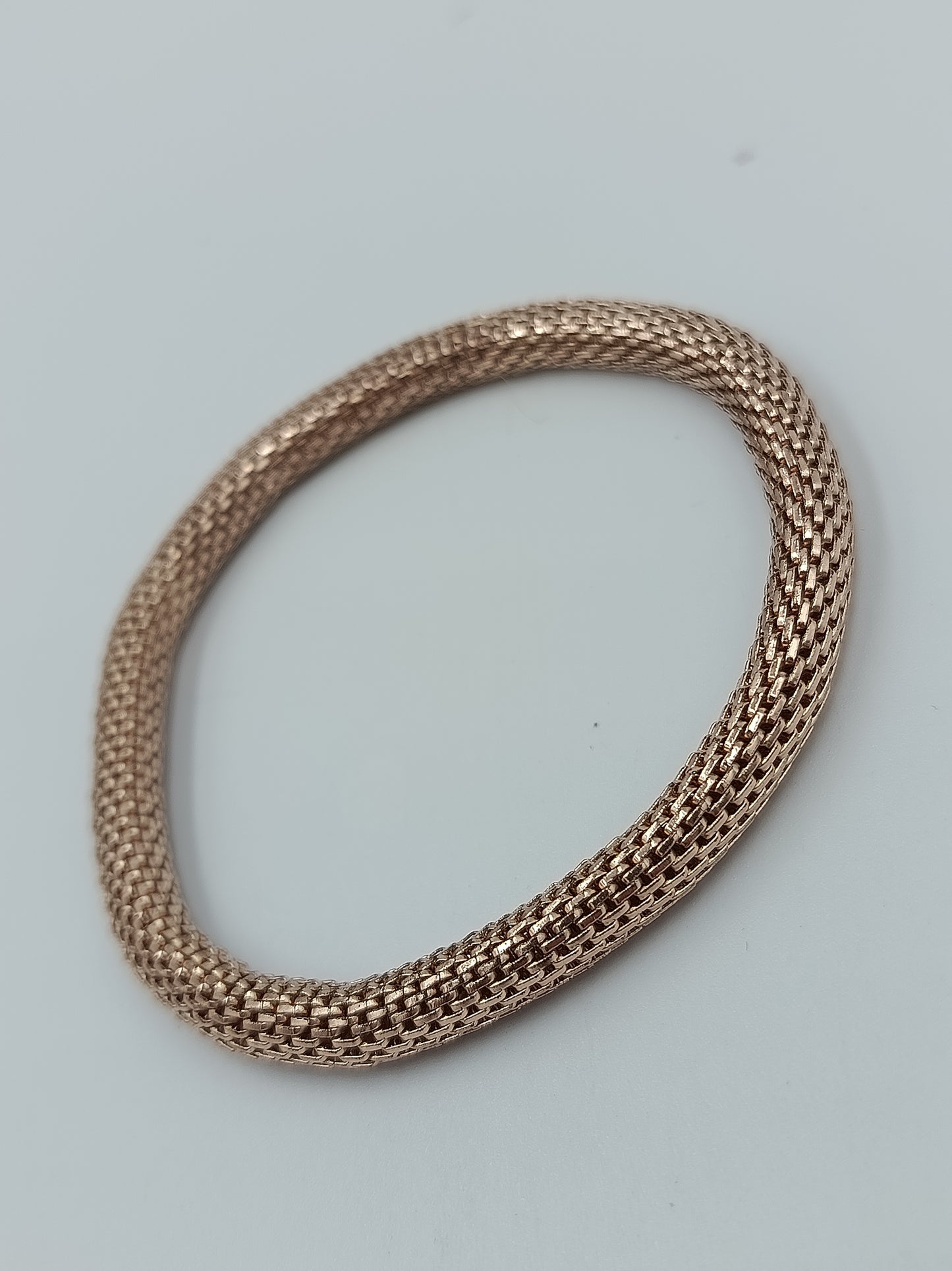 Elastisches Armband roségoldfarben geflochten  flexibel  modern