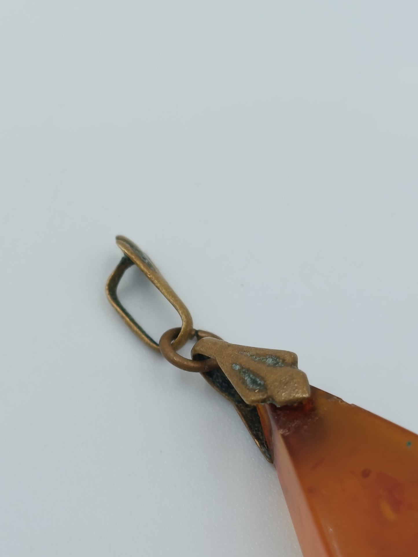 Bernstein Anhänger Tropfenform Vintage warmes Honigorange