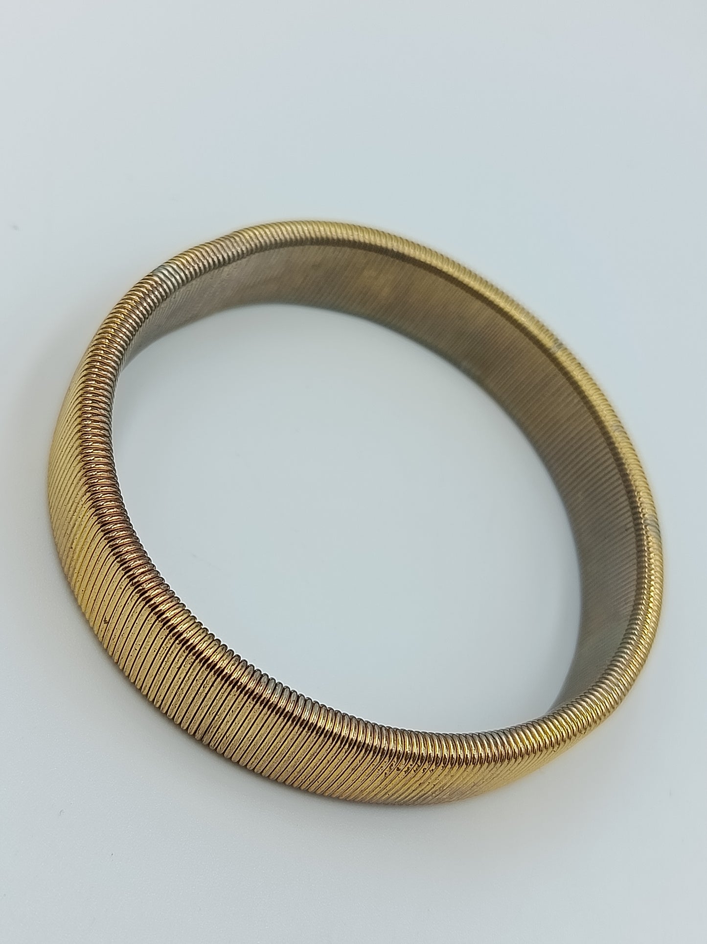 Goldfarbenes Stretch Armband Vintage Armreif flexibel gerippt