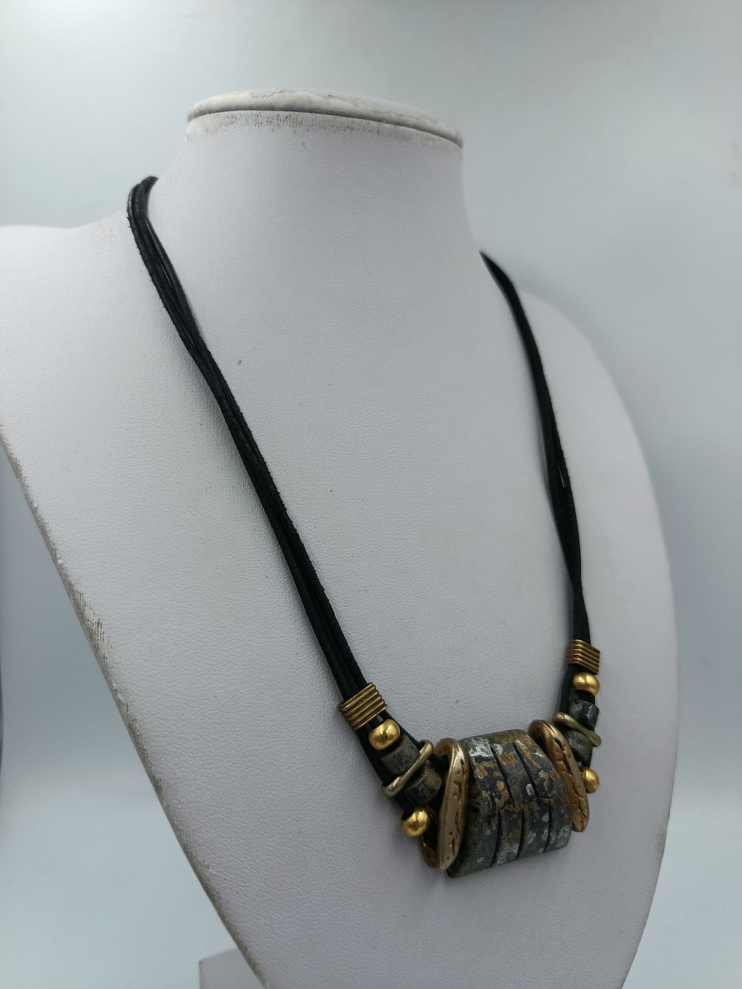 Boho Statement Kette Lederband Naturstein Metall Ethno Stil