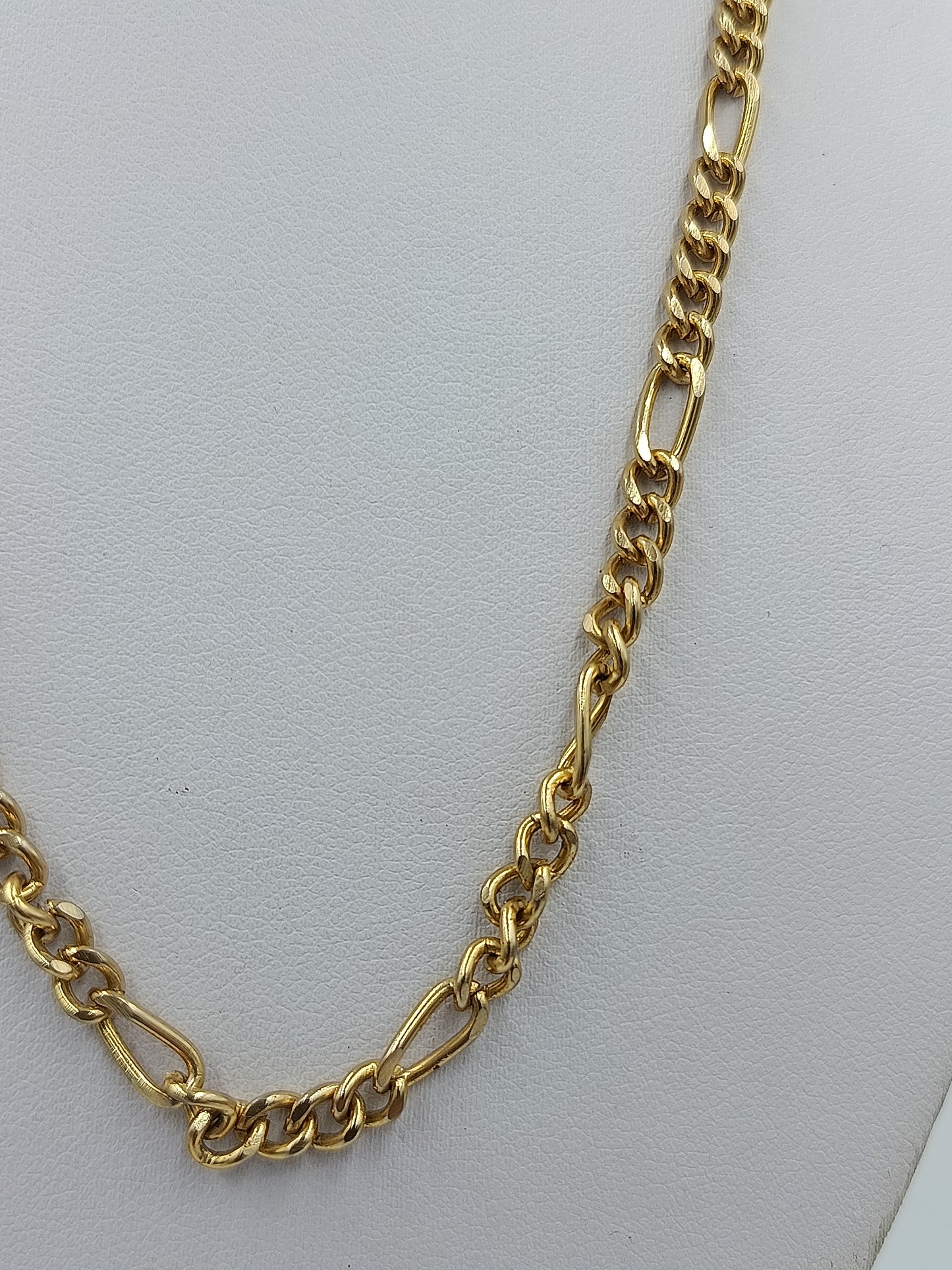 Goldfarbene Gliederkette mit Knebelverschluss klassische Statement Kette