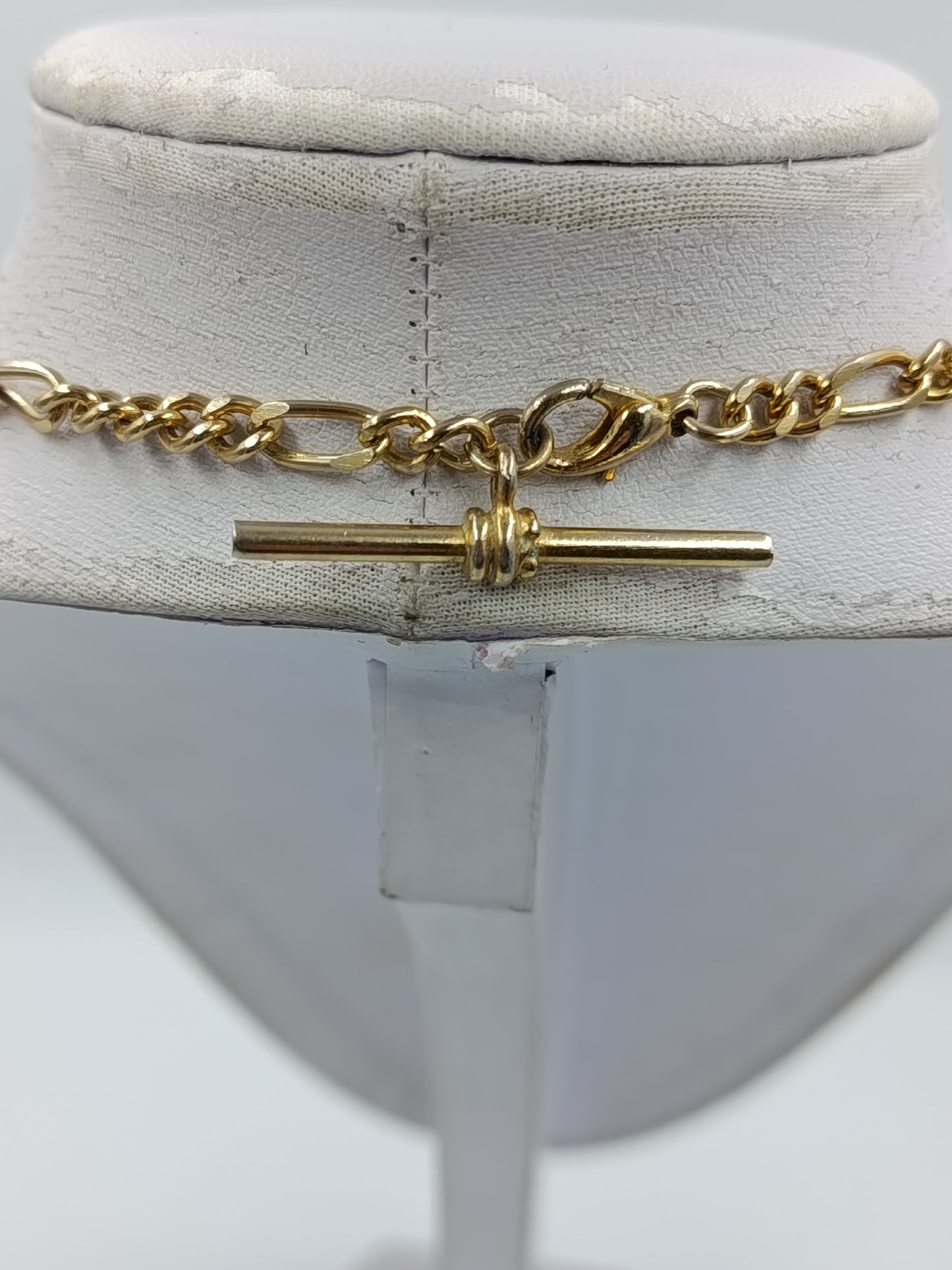Goldfarbene Gliederkette mit Knebelverschluss klassische Statement Kette