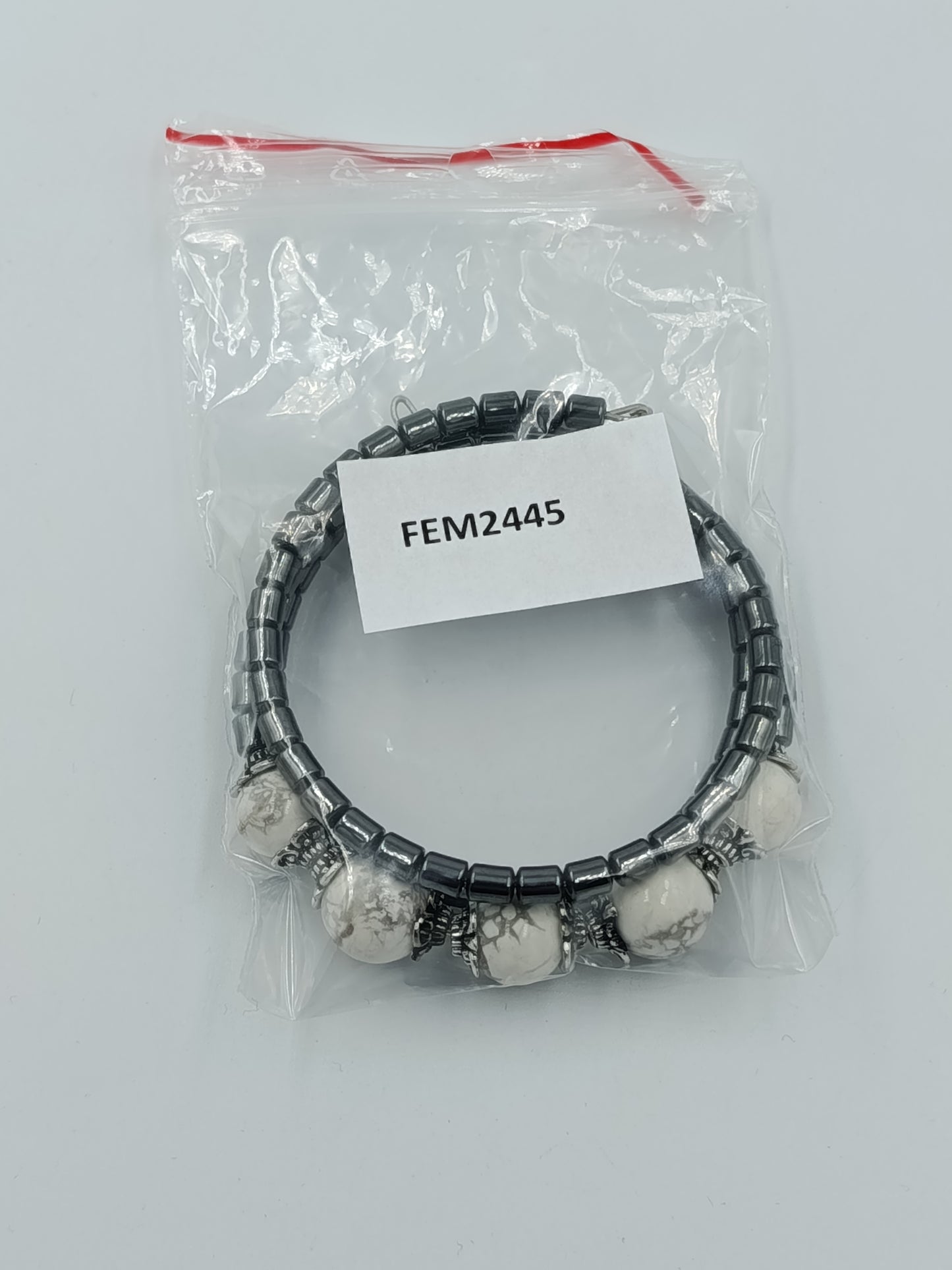 Doppel Armband mit Hämatit  weißen Naturstein Perlen  elastisch modern