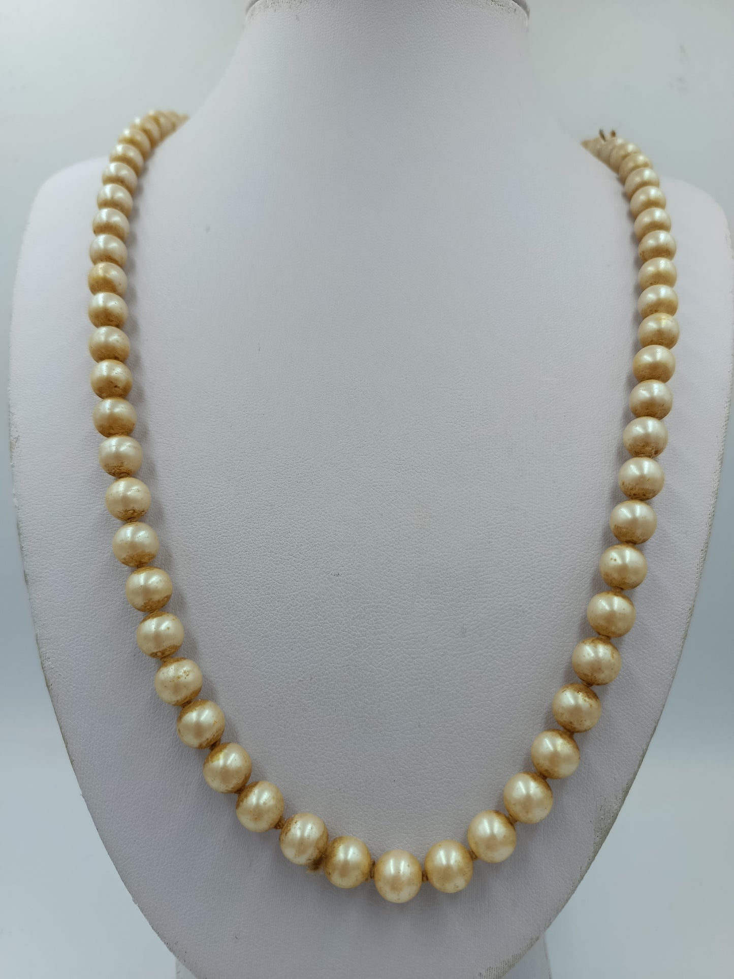 Vintage Perlenkette mit 835 Silberverschluss 62 cm  klassisch elegant