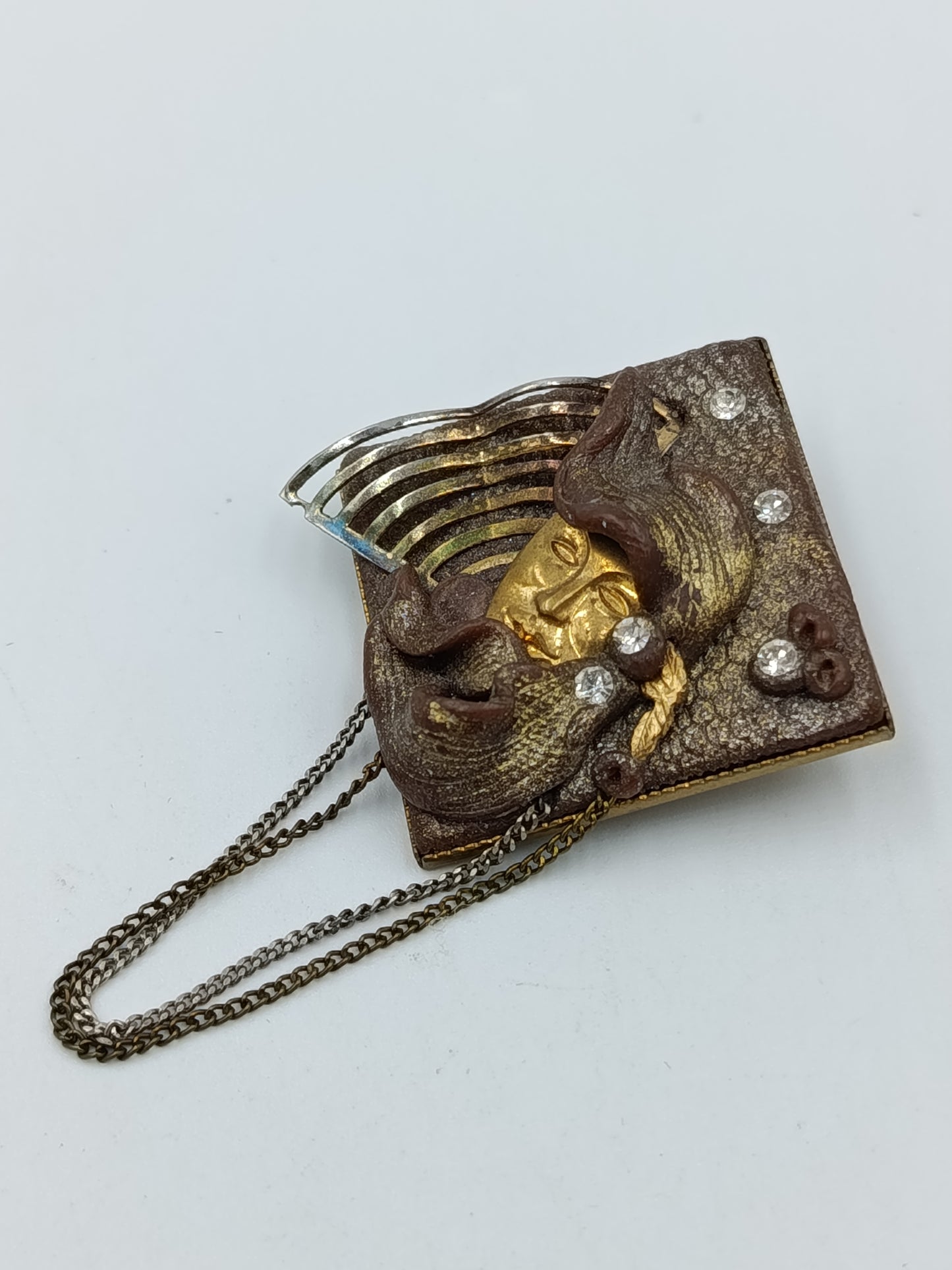 Vintage Brosche mit Gesicht Ketten ausgefallenes Design