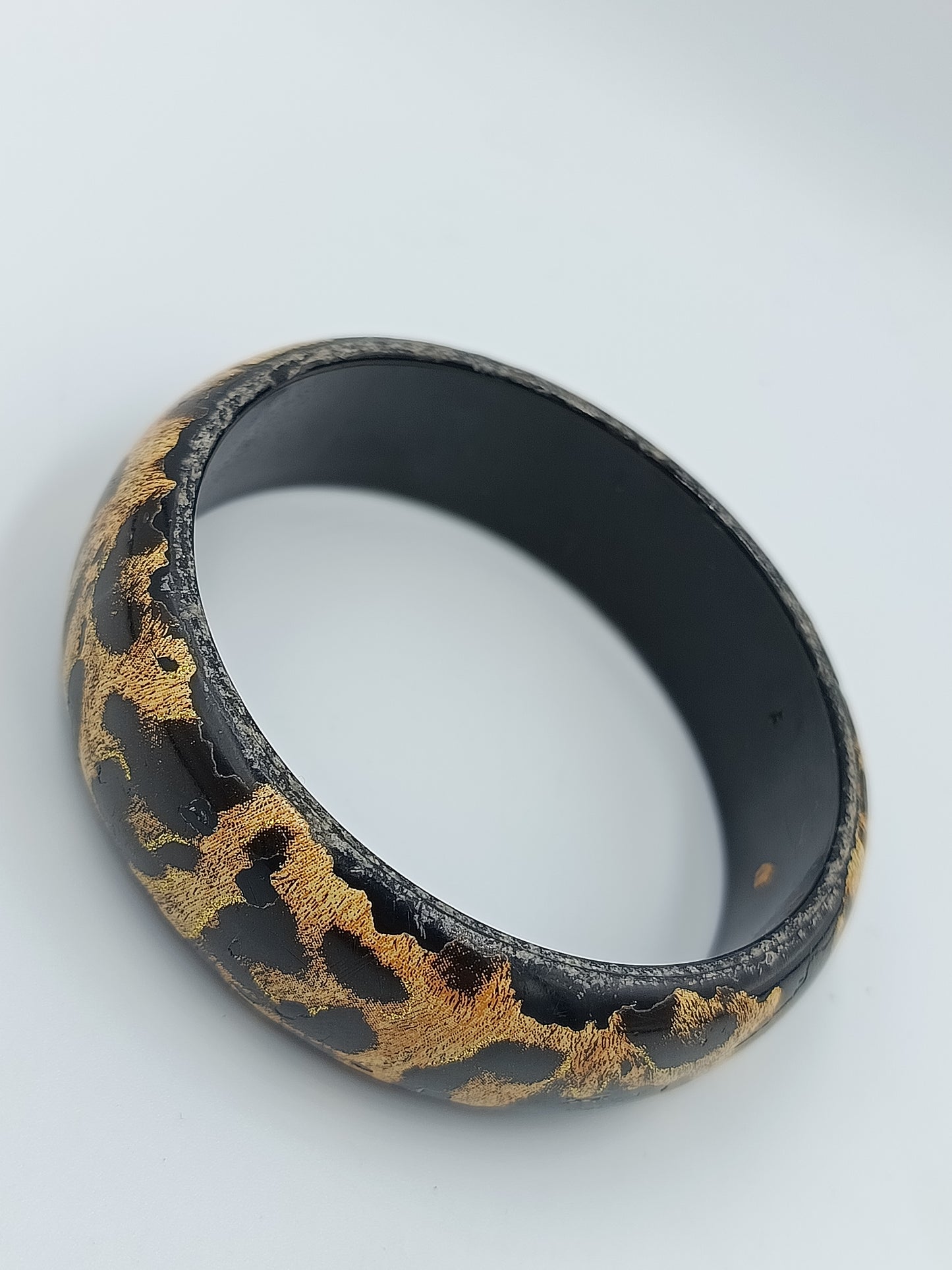 Vintage Armreif in Schwarz Gold breites Statement-Armband