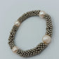 Elastisches Perlenarmband silberfarben mit Zuchtperlen elegant zeitlos