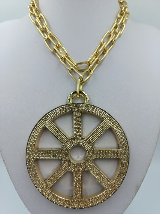 Statement Kette Gold mit großem Anhänger auffällig modern