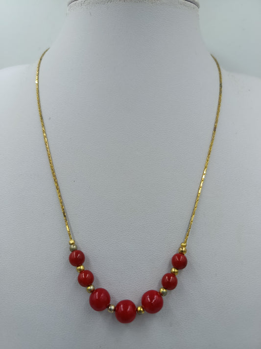 Vintage Feine Kette im Vintage Stil mit kleinen roten Perlen