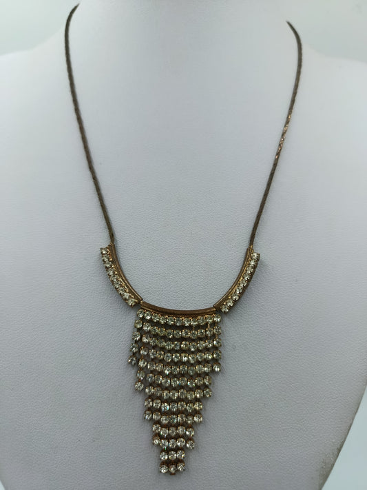 Vintage Strasskette mit Anhänger elegant funkelnd