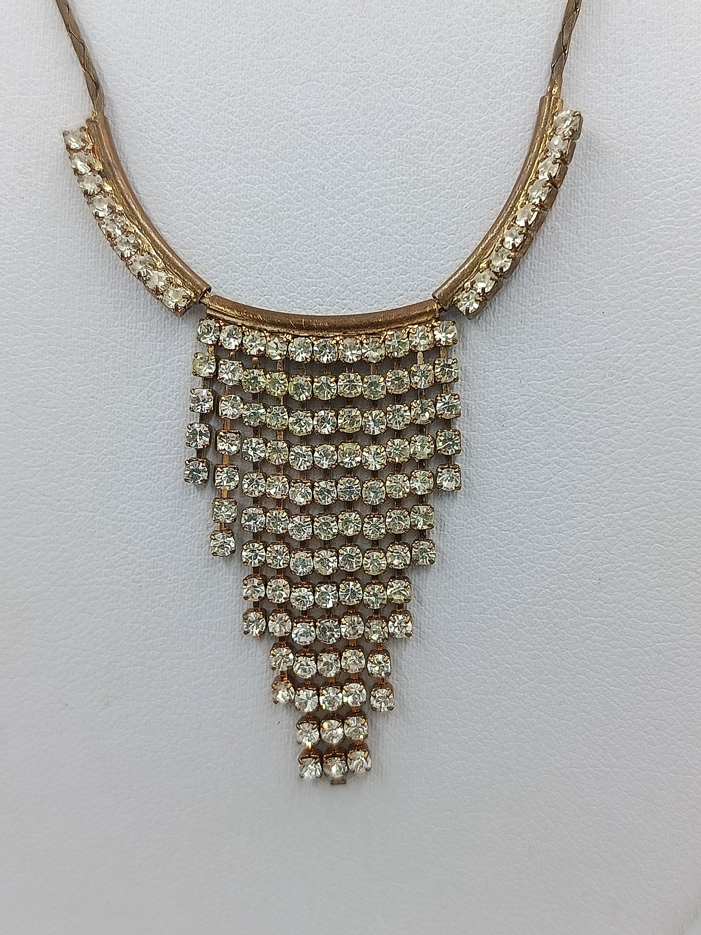 Vintage Strasskette mit Anhänger elegant funkelnd