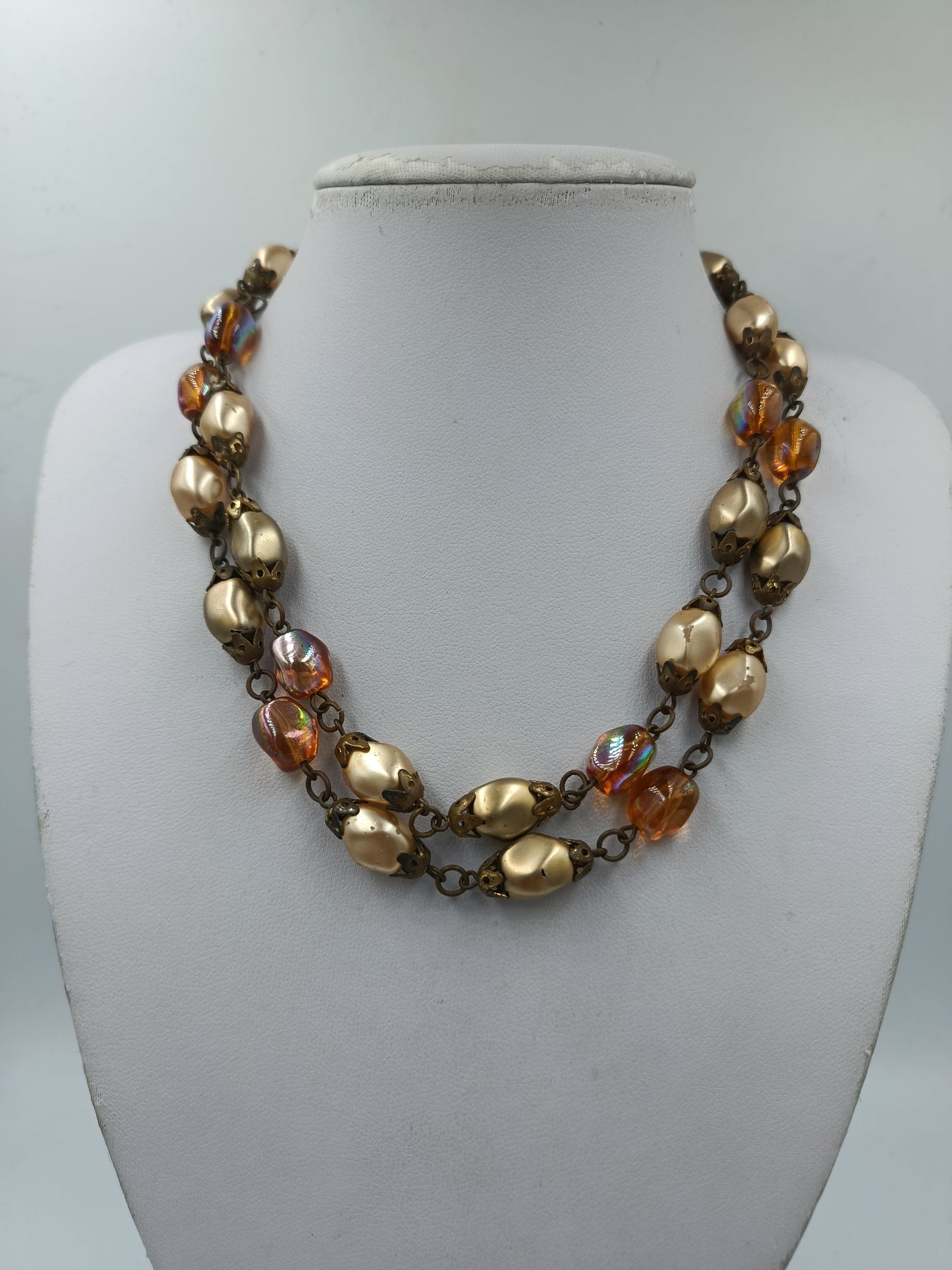 Auffällige Vintage Perlenkette gold  irisierend Statement Kette