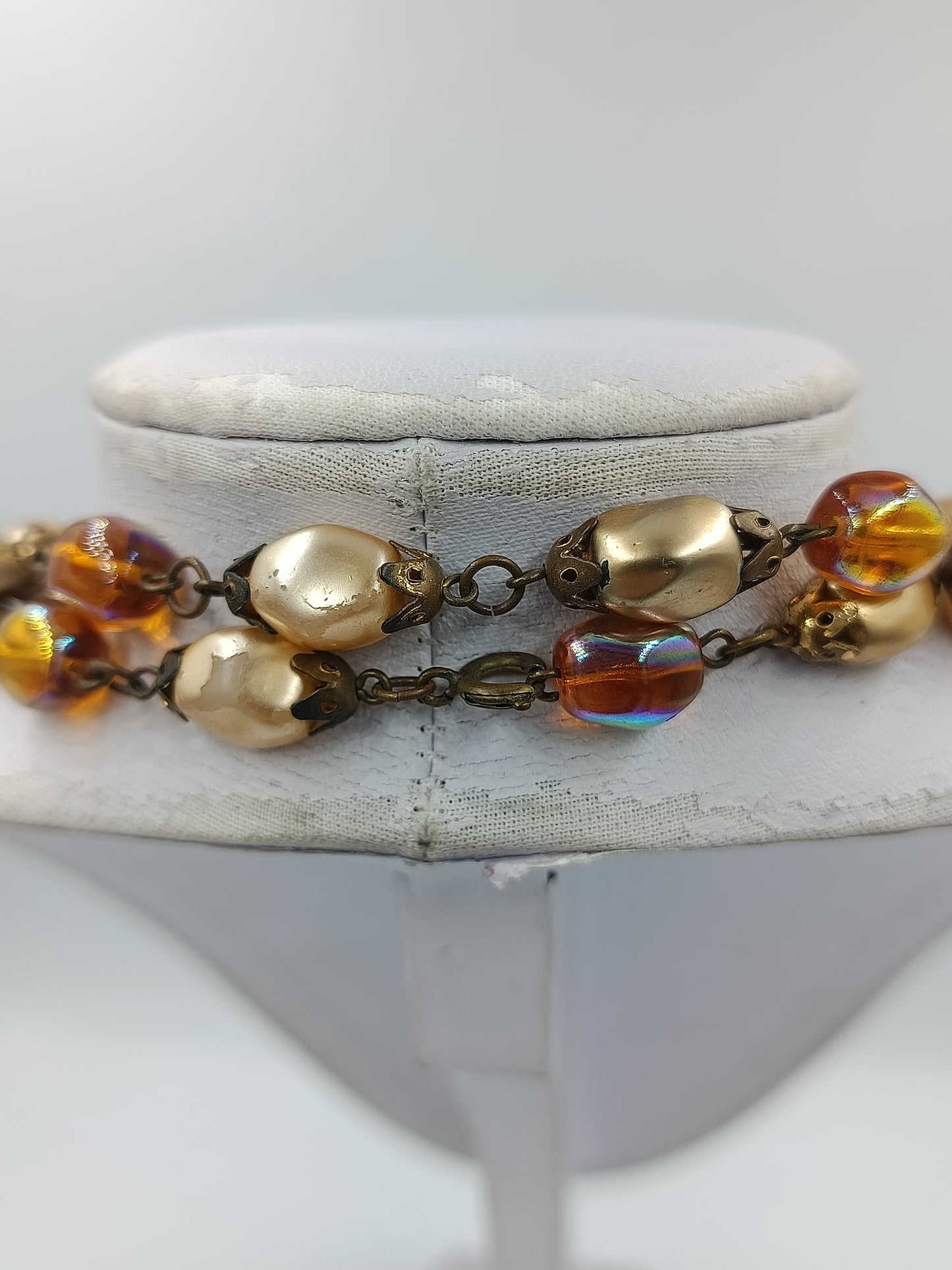 Auffällige Vintage Perlenkette gold  irisierend Statement Kette