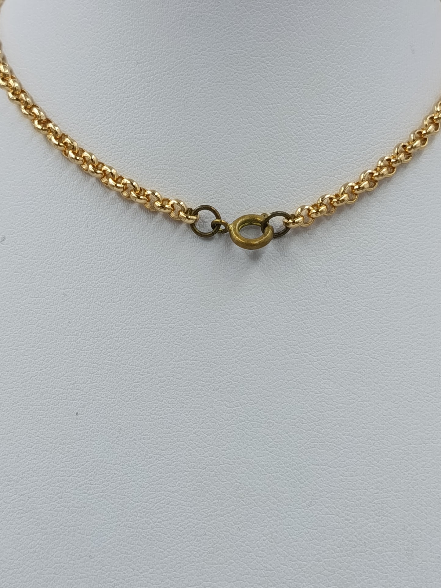Lange goldfarbene Kette mit braunen Perlen – Vintage Look