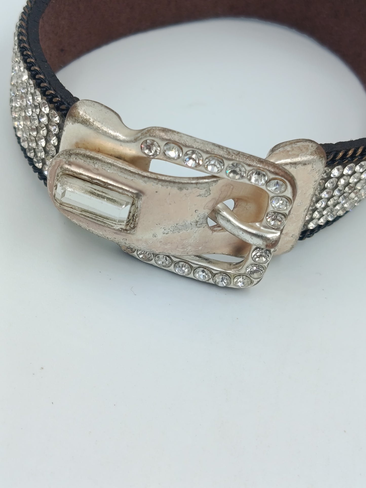 Lederarmband mit Strass Schnallen-Design – 20,5 cm