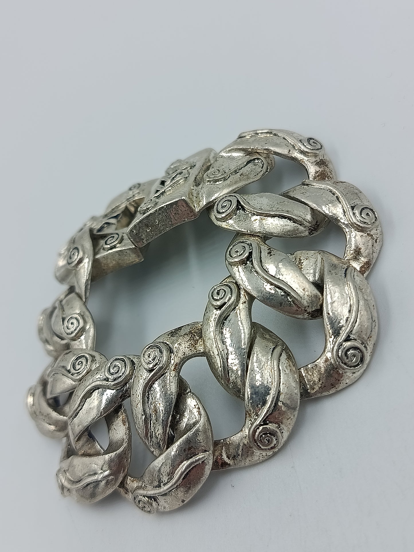 Massives Statement Armband in Silberoptik – großes Gliederdesign