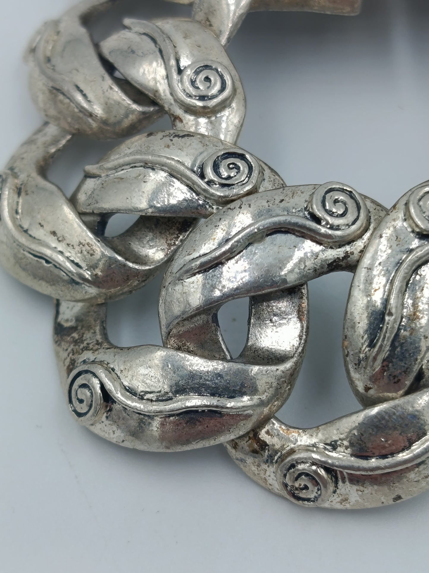 Massives Statement Armband in Silberoptik – großes Gliederdesign